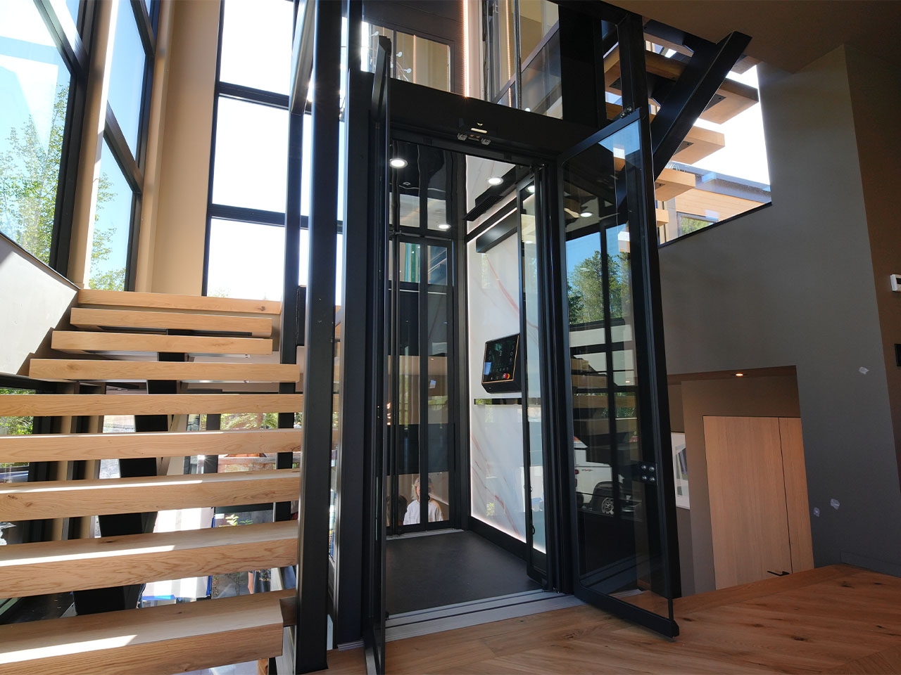 Antera Glass Modular Enclosure New Build (2)
